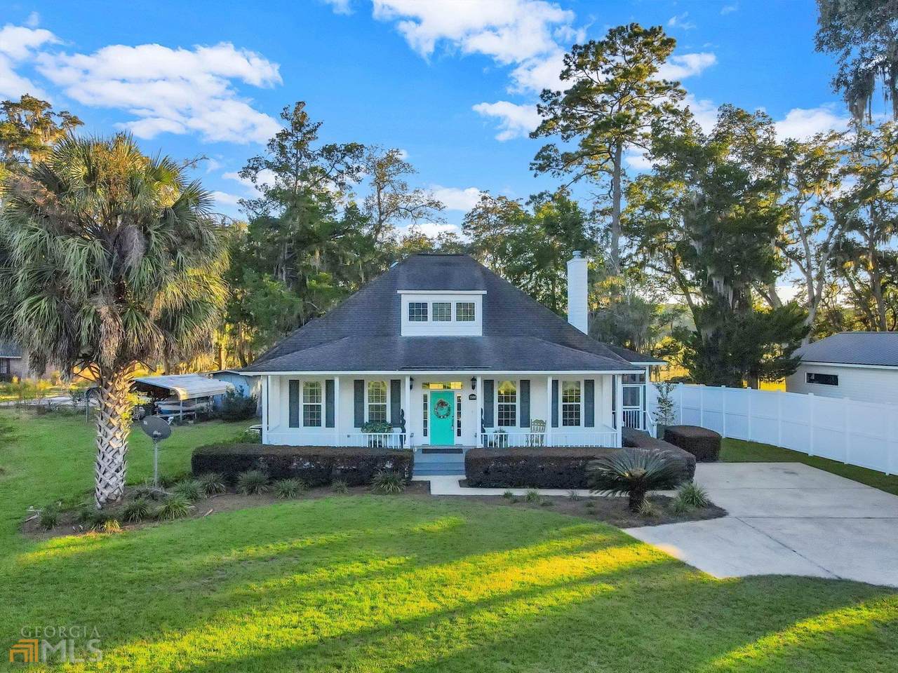1066 Shell Point Road - Photo 1