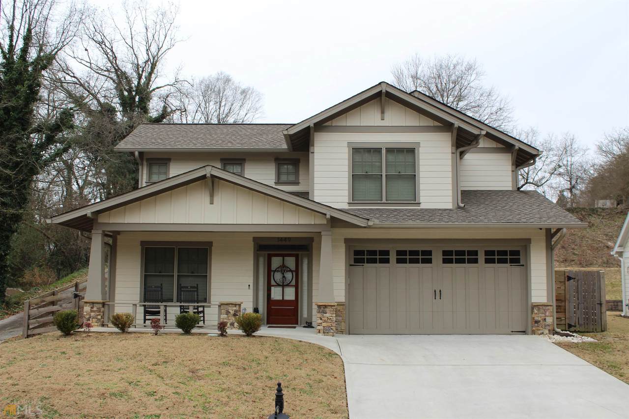 1449 Walker Street - Photo 1