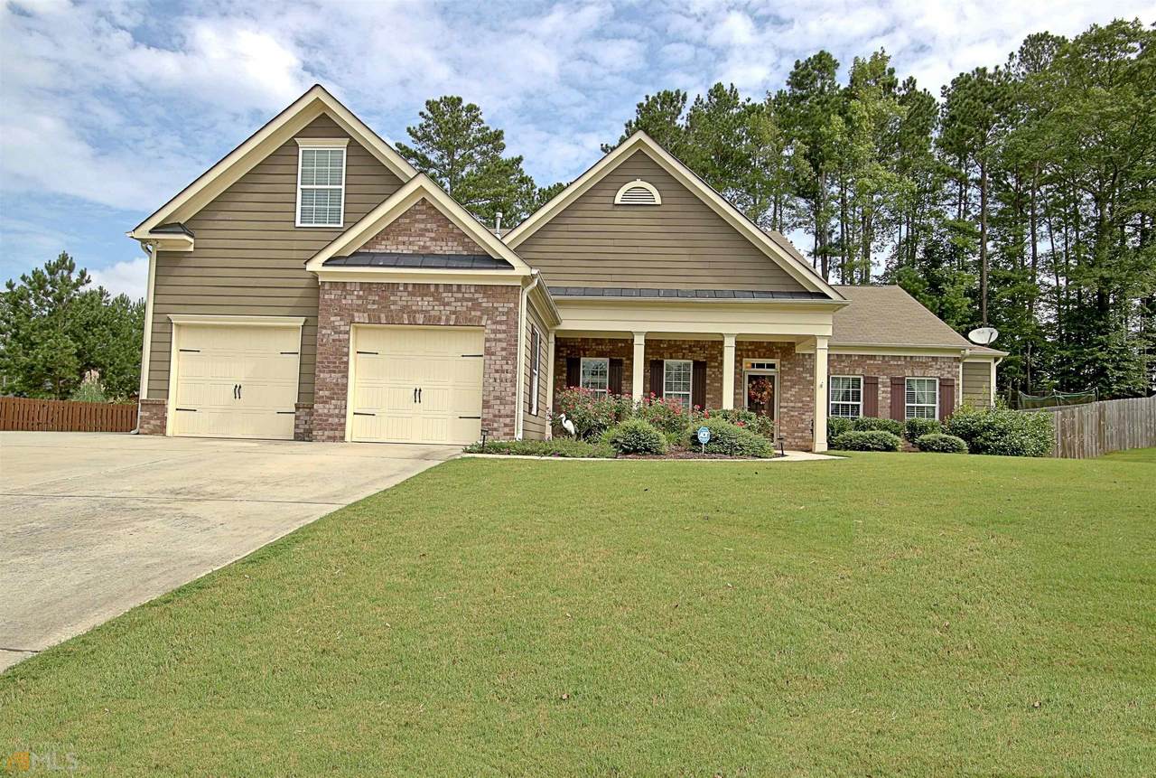 185 Savannah Drive - Photo 1