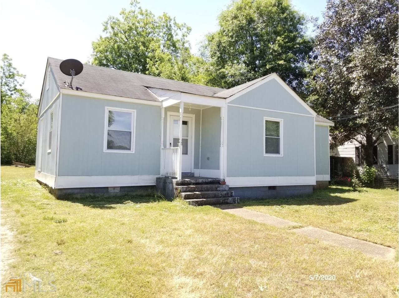 103 Royal Avenue - Photo 1