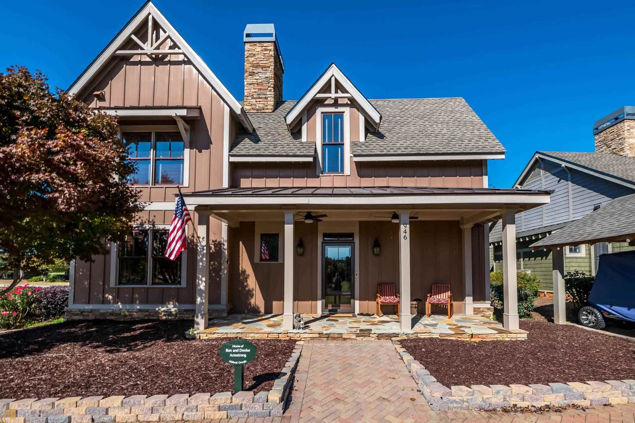 946 Golf Cottage Loop - Photo 1