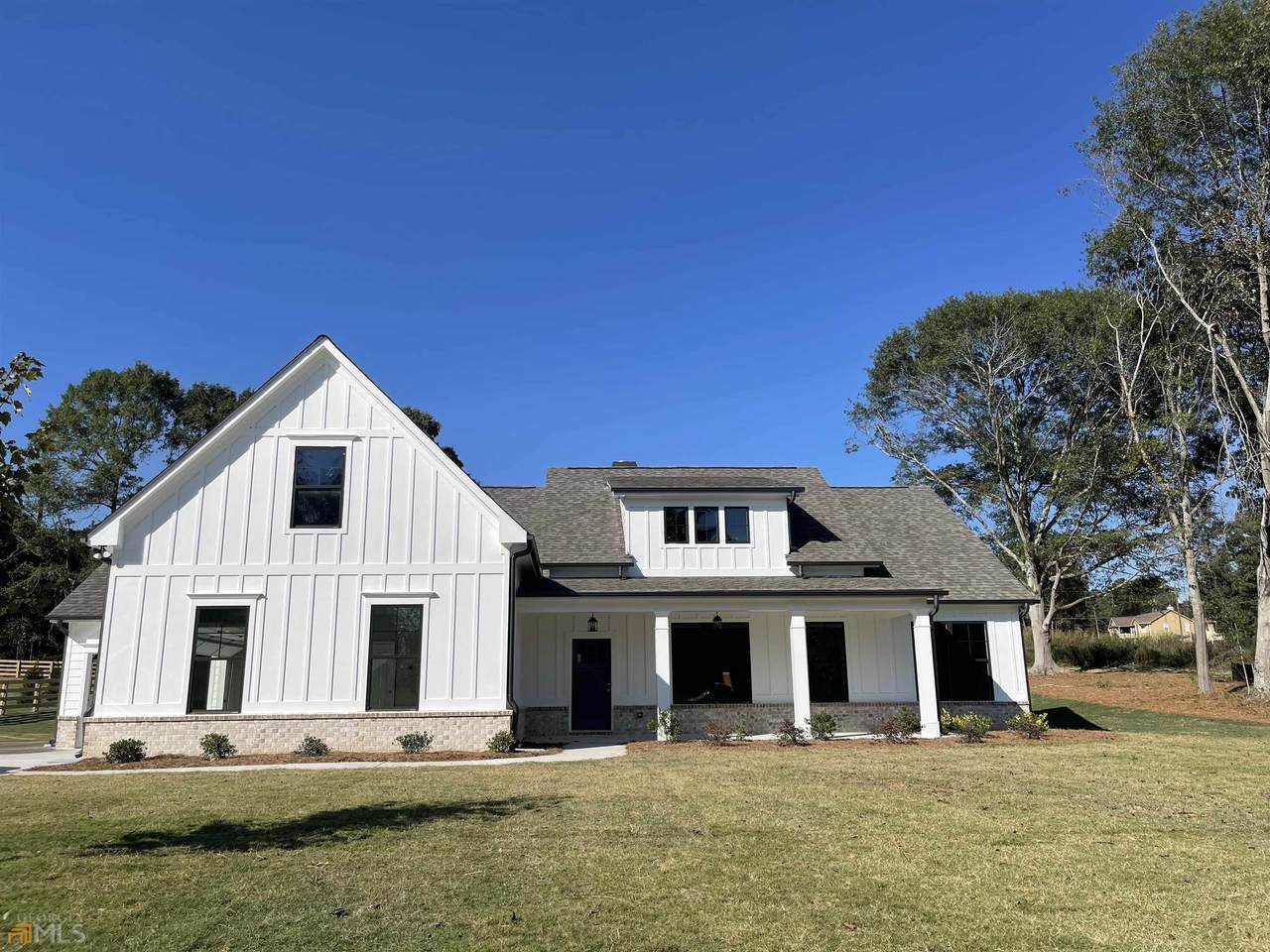 23 Martha Ann Avenue - Photo 1