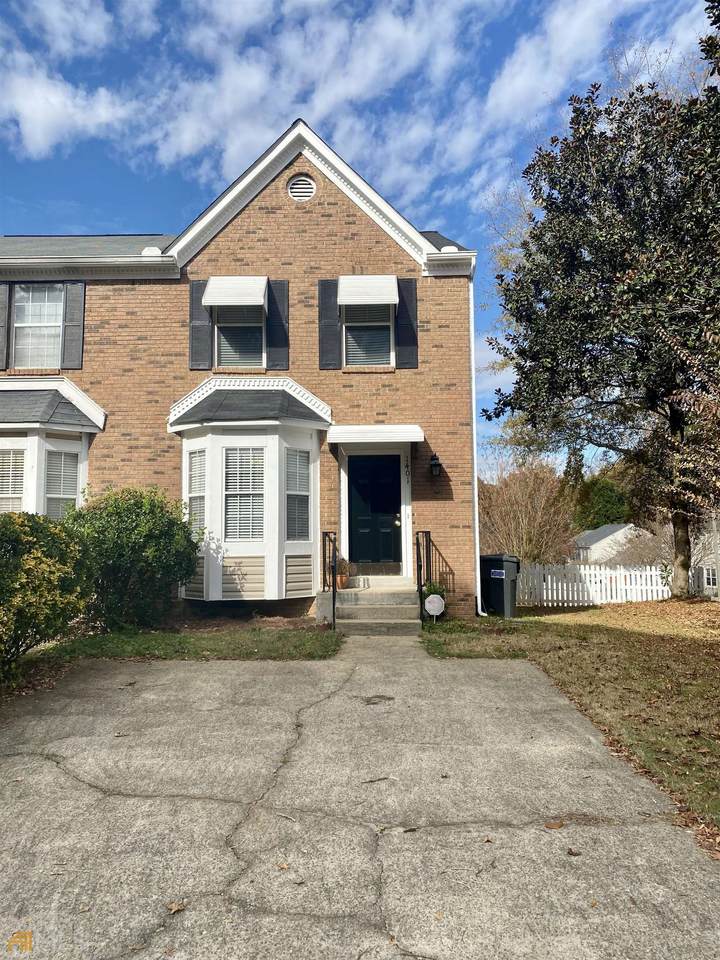 1401 Shiloh Way - Photo 1