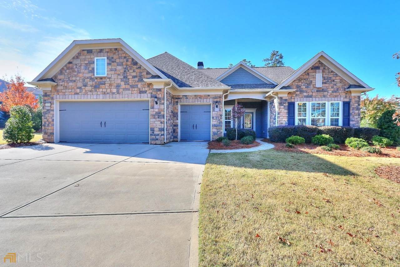1131 Lake Front Court - Photo 1
