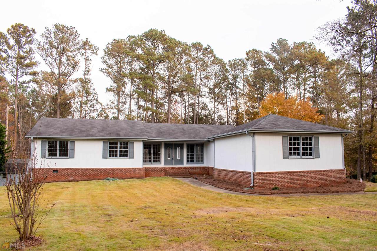 3592 Highridge Dr - Photo 1