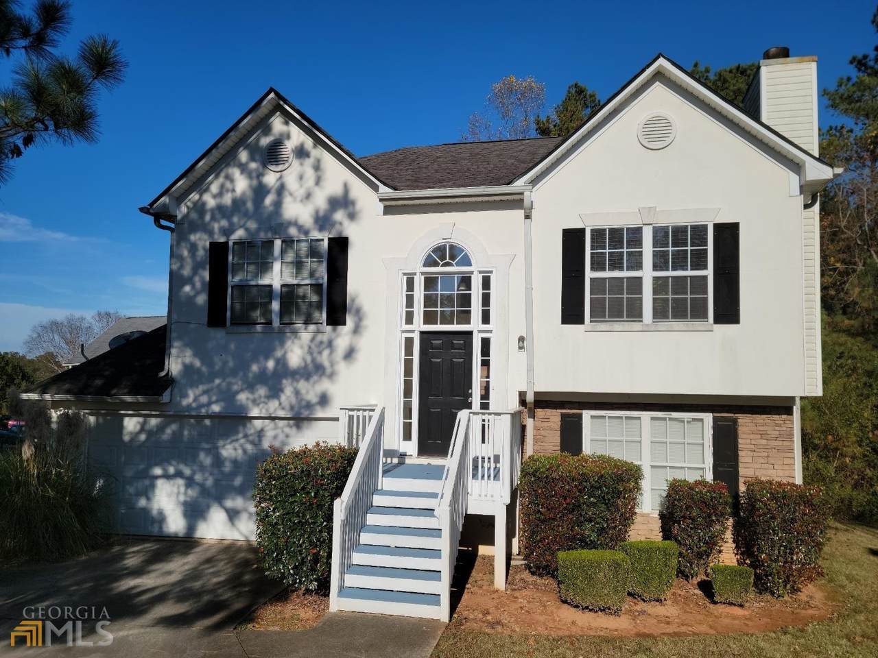 330 Lake Royale - Photo 1