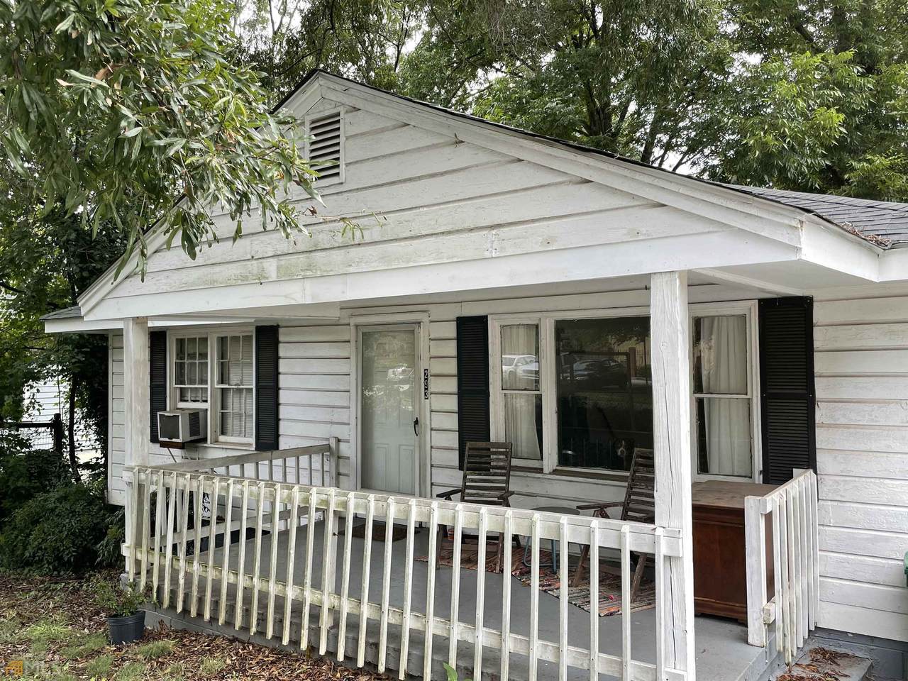 293 N Clarendon Avenue - Photo 1