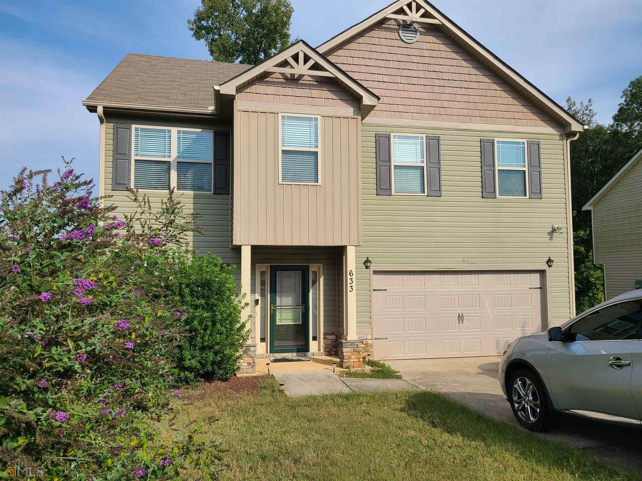 633 Stevens Place - Photo 1