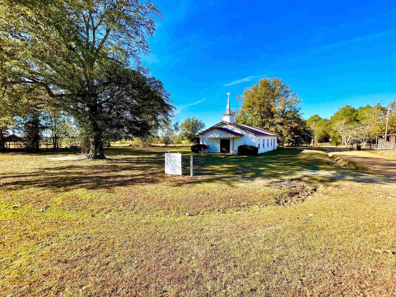 1678 Highway 32 W - Photo 1