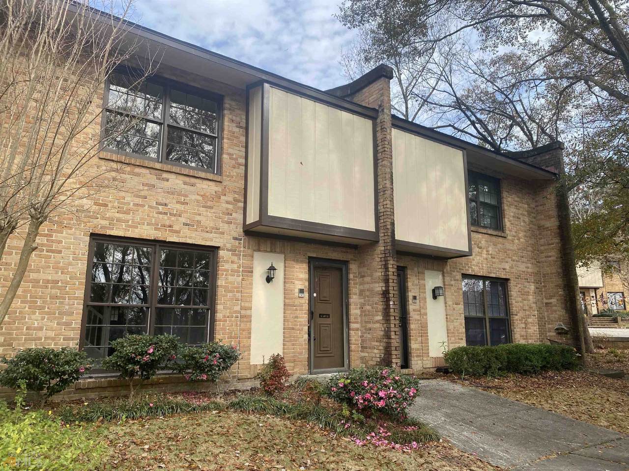 2525 Norris Road - Photo 1