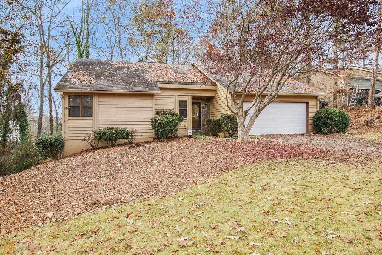 405 Roswell Farms - Photo 1