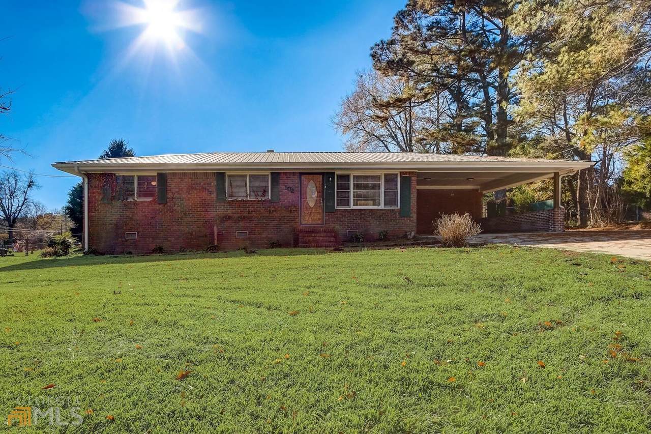102 Dobbins - Photo 1