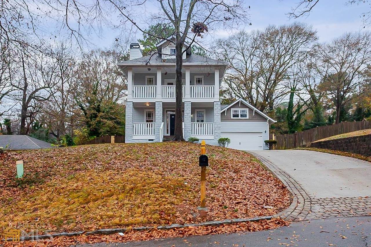 2037 Holly Hill - Photo 1
