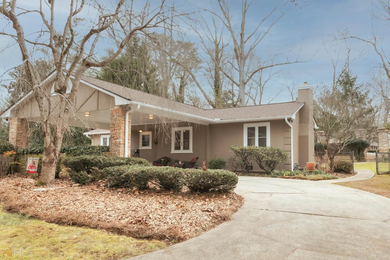 533 Wildwood Circle - Photo 1