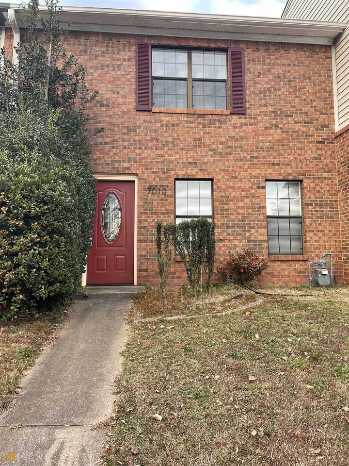 7010 Sandwedge Circle - Photo 1