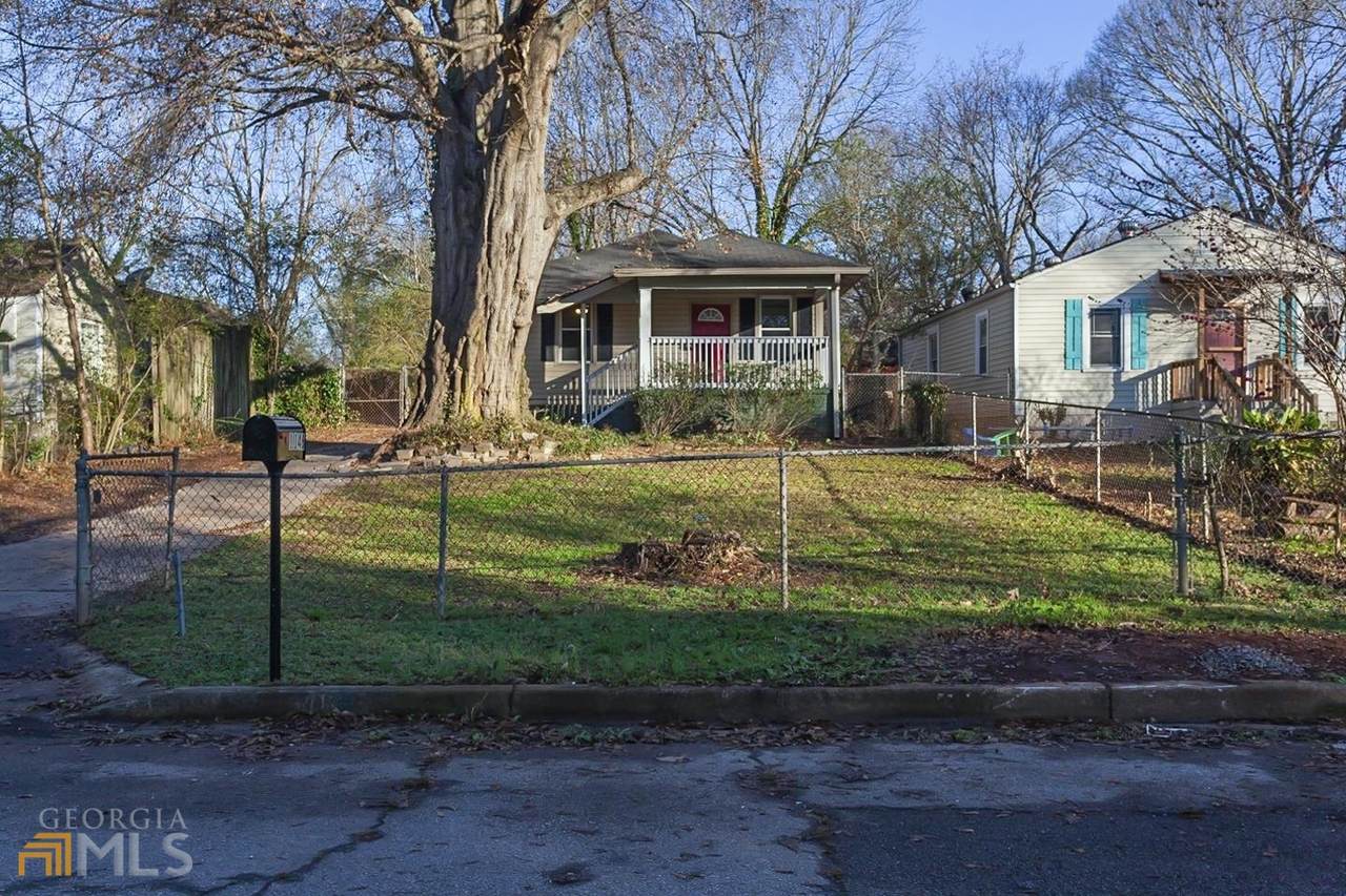 1146 Dobbs - Photo 1