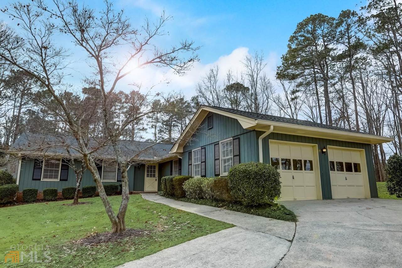 3155 Village Glen - Photo 1