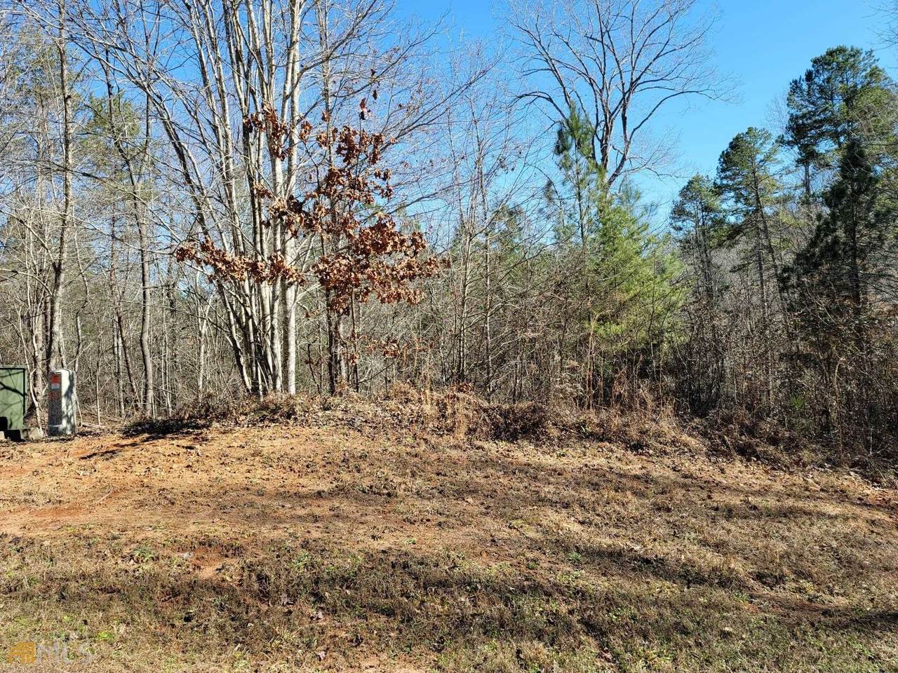 932 Edgewater Trail - Photo 1