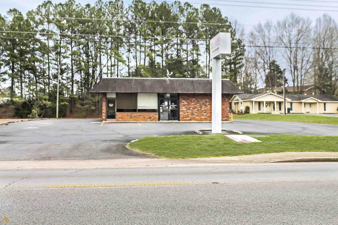 1108 Main Street - Photo 1