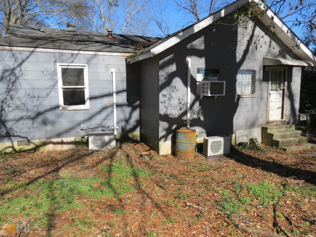 2458 Calvin Avenue - Photo 1