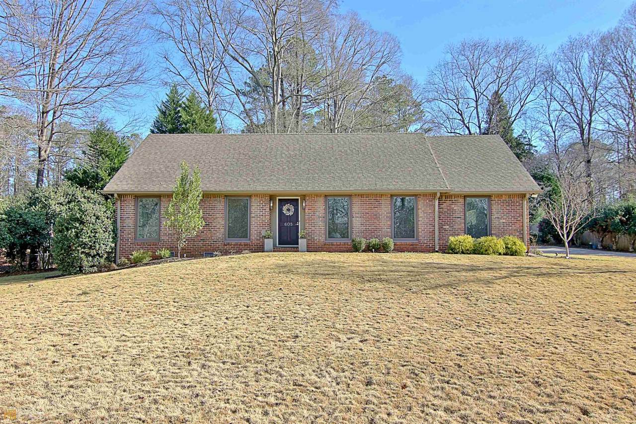 605 Golfview Dr. - Photo 1