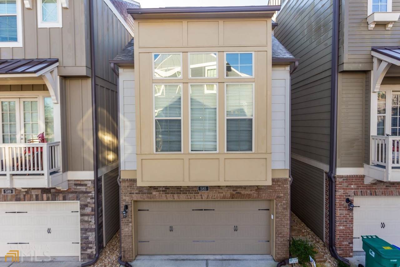585 Mirrormont Drive - Photo 1