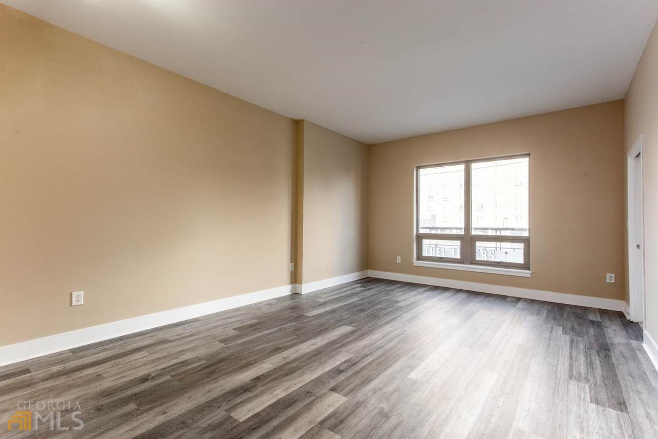 171 Auburn Avenue - Photo 1