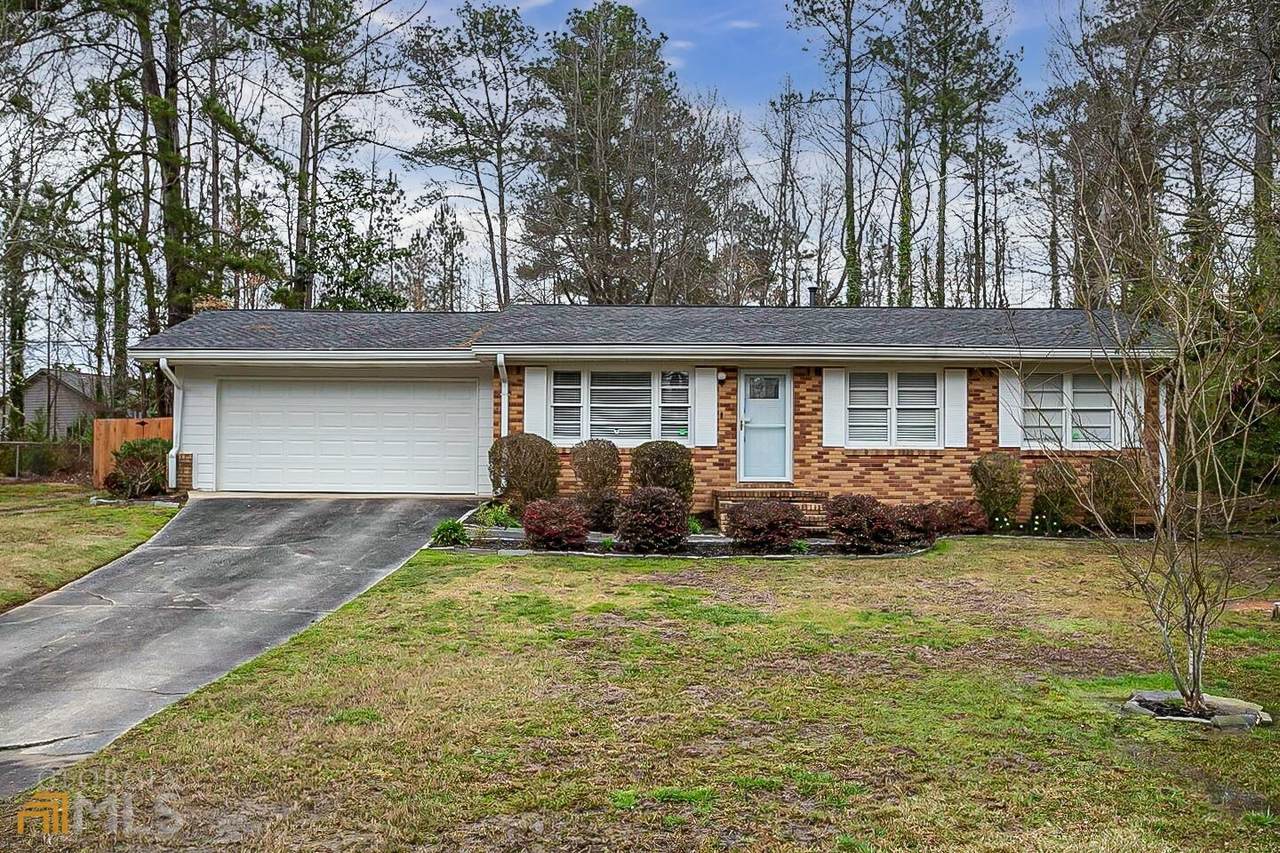 1619 Roberts - Photo 1