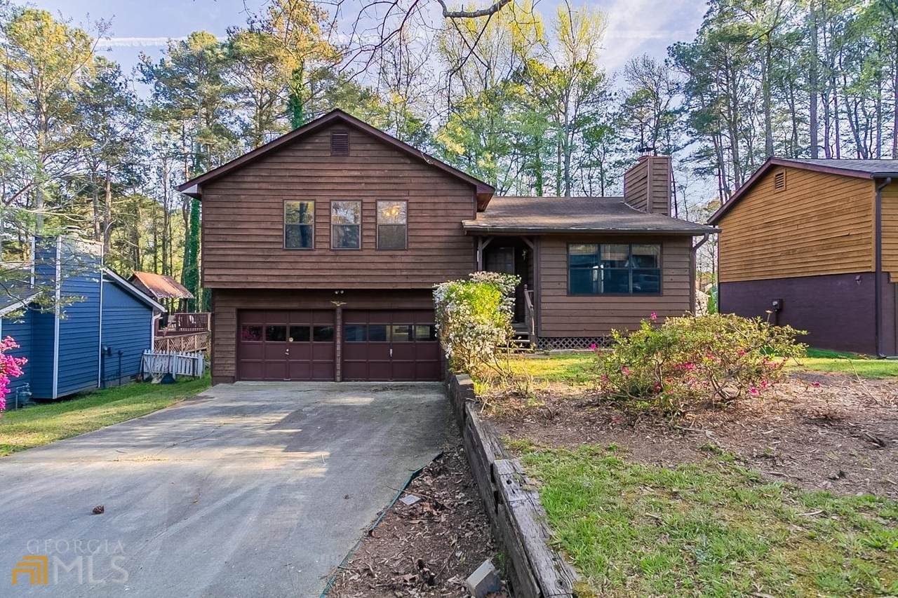 475 Burns - Photo 1
