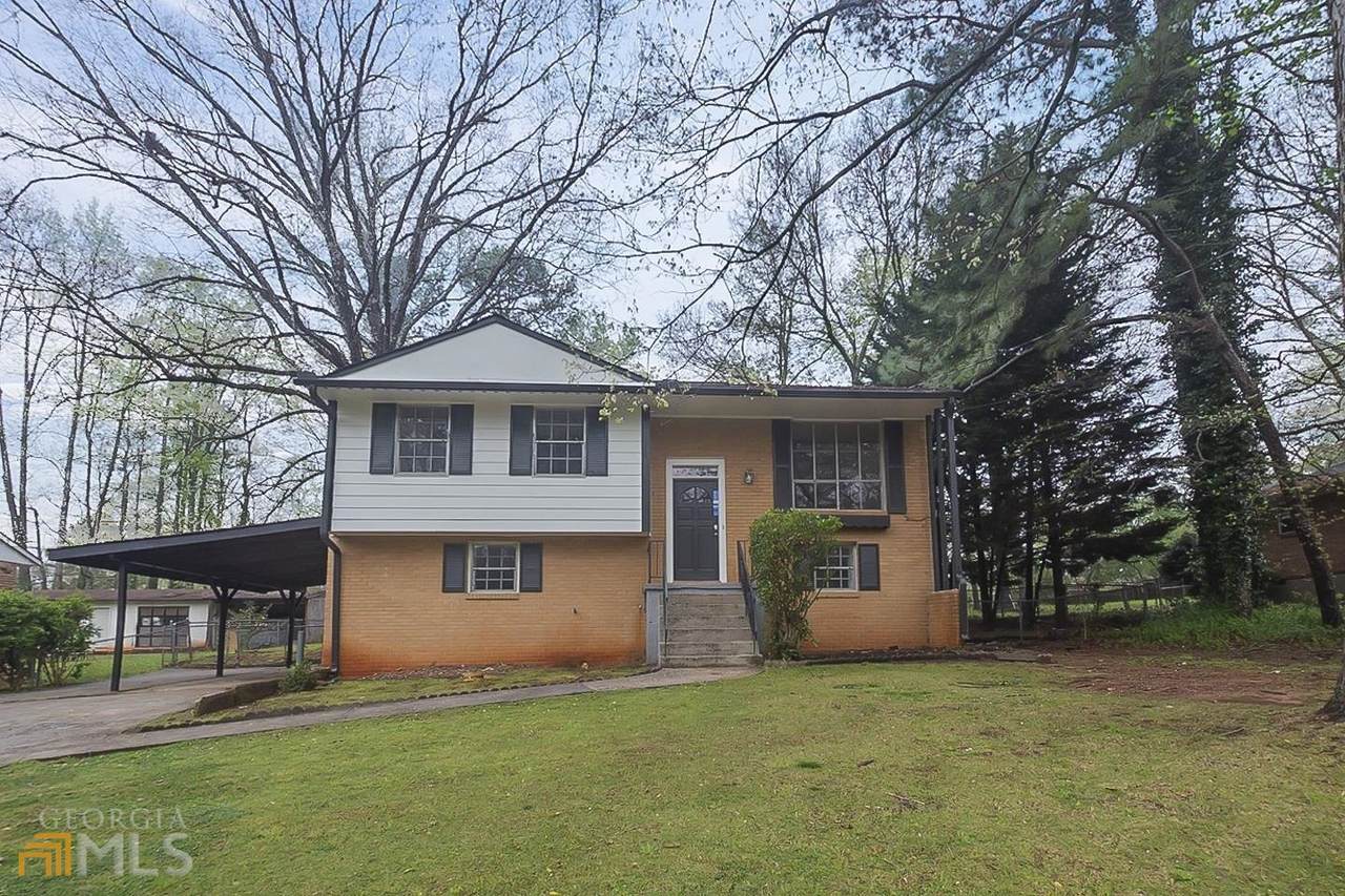217 Evergreen - Photo 1