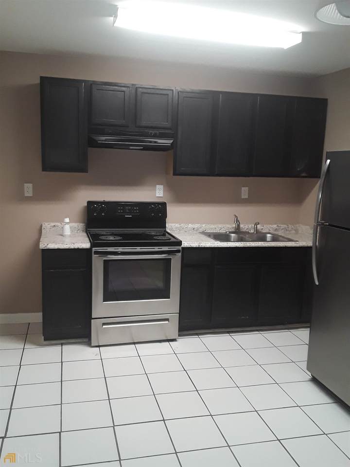 2612 Steele Avenue - Photo 1