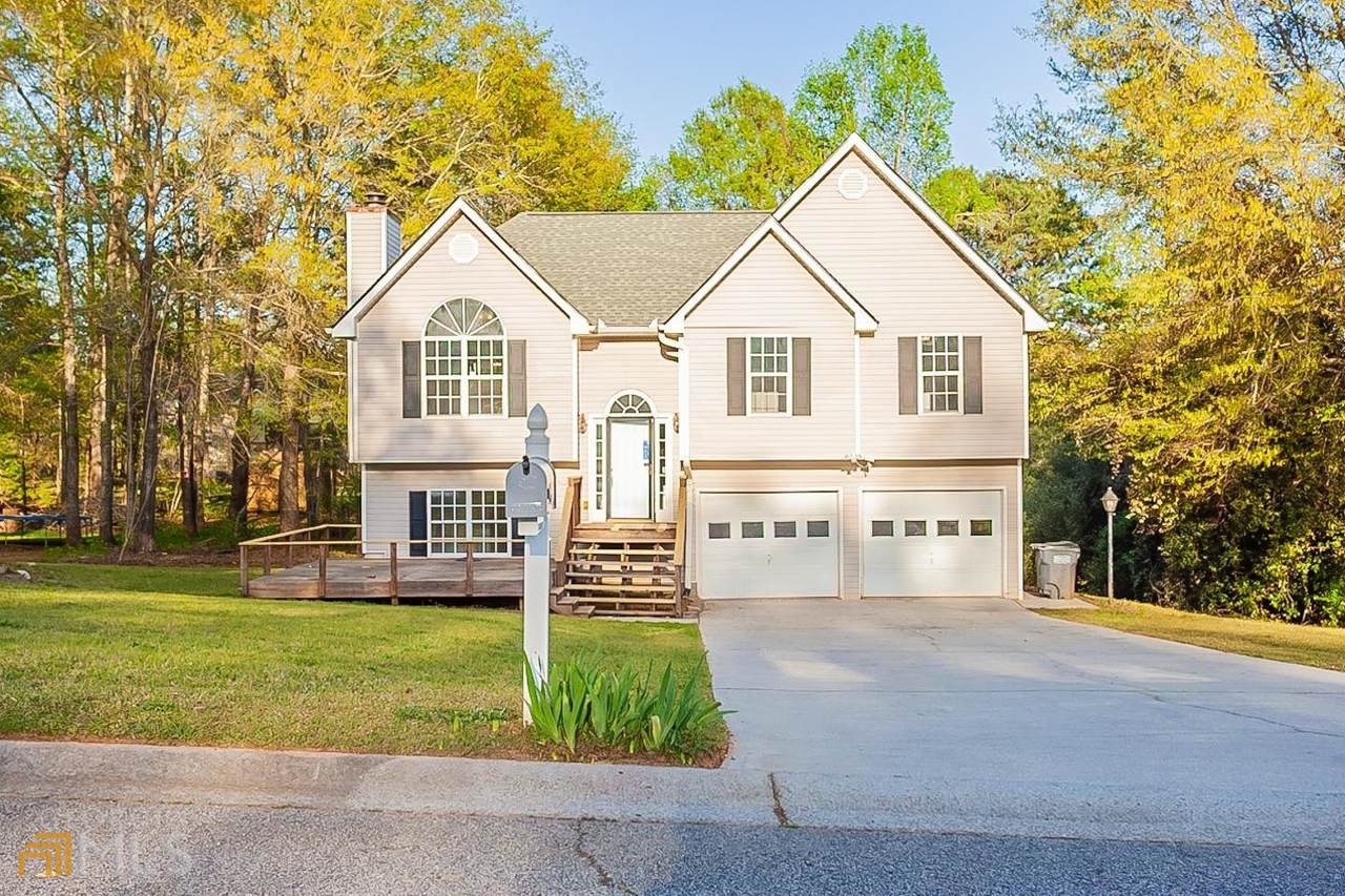215 Willow - Photo 1