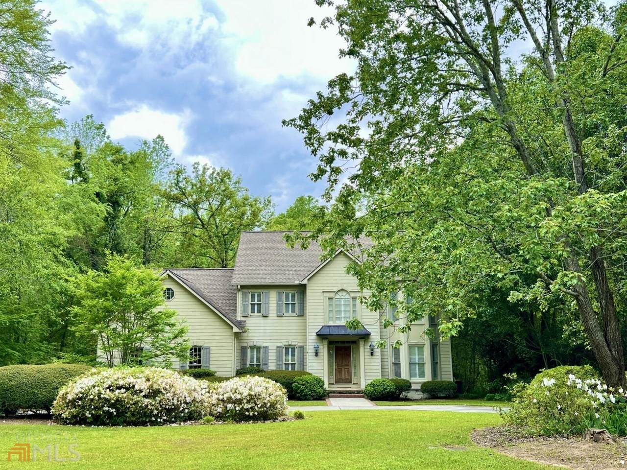 104 Kittansett Court - Photo 1