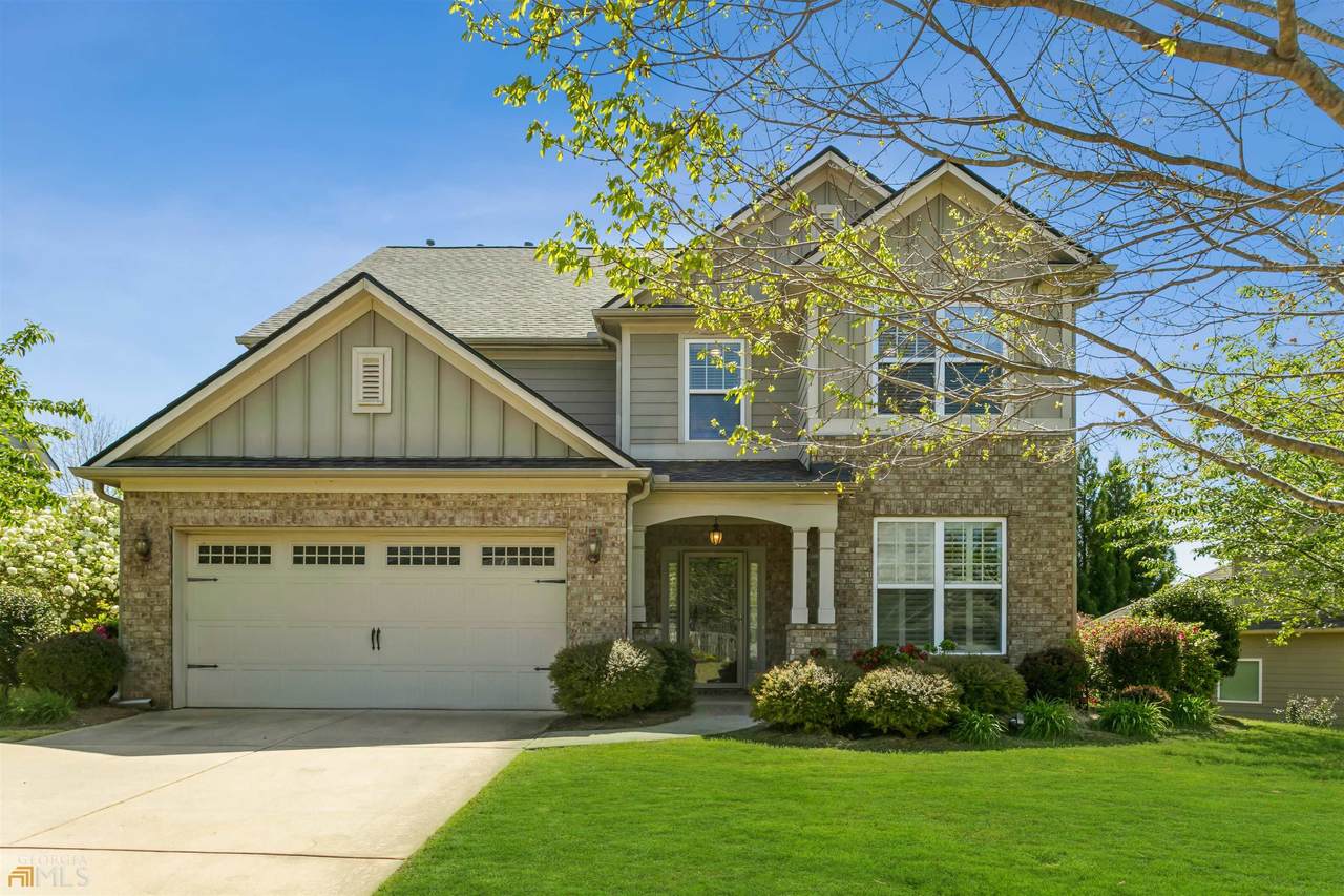 402 Hampton Trail - Photo 1