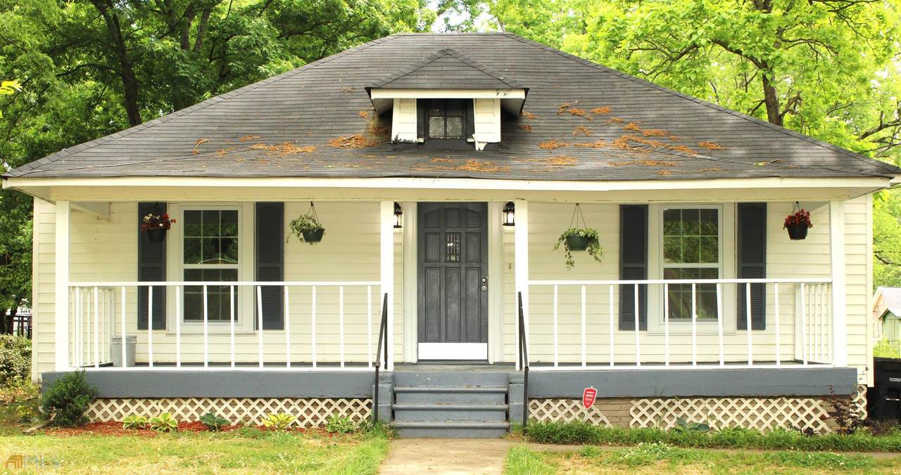 209 Hughes Street - Photo 1