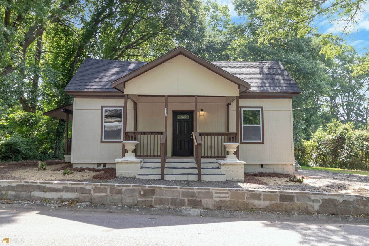 618 Moody St - Photo 1