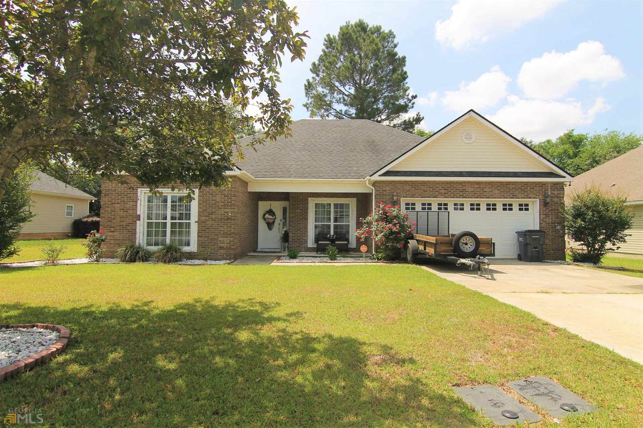 701 Amberley Court - Photo 1