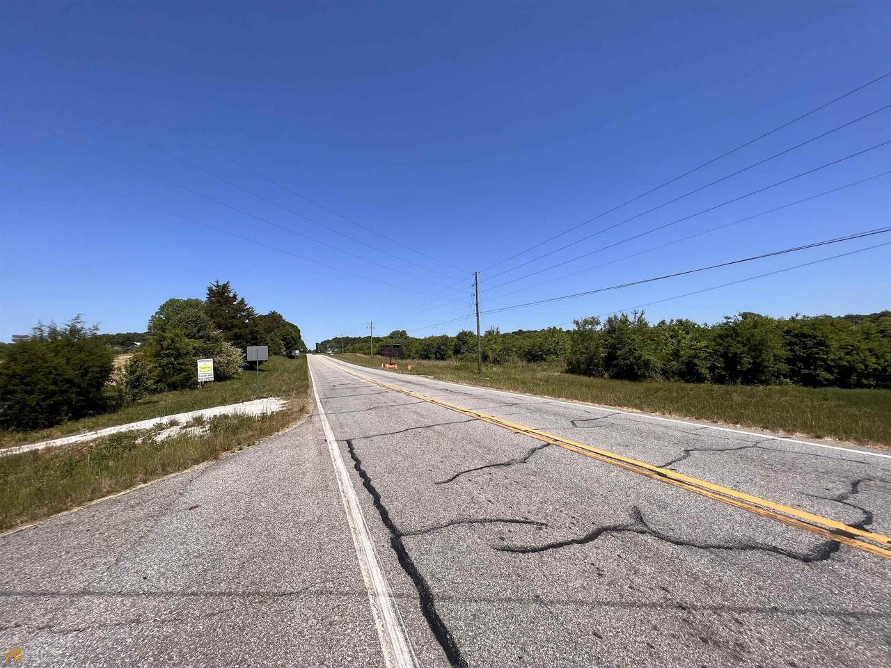 20420 Hwy 59 - Photo 1