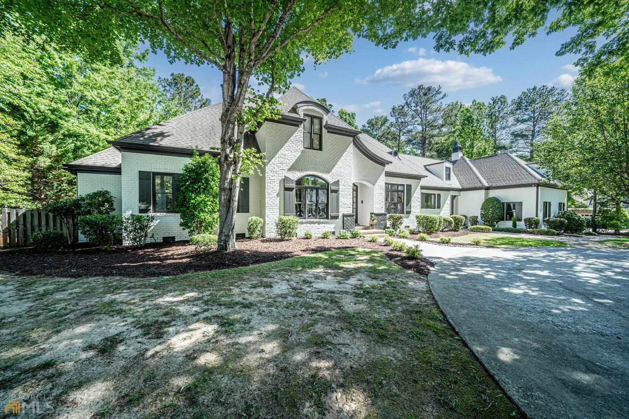 119 Bradford Drive - Photo 1