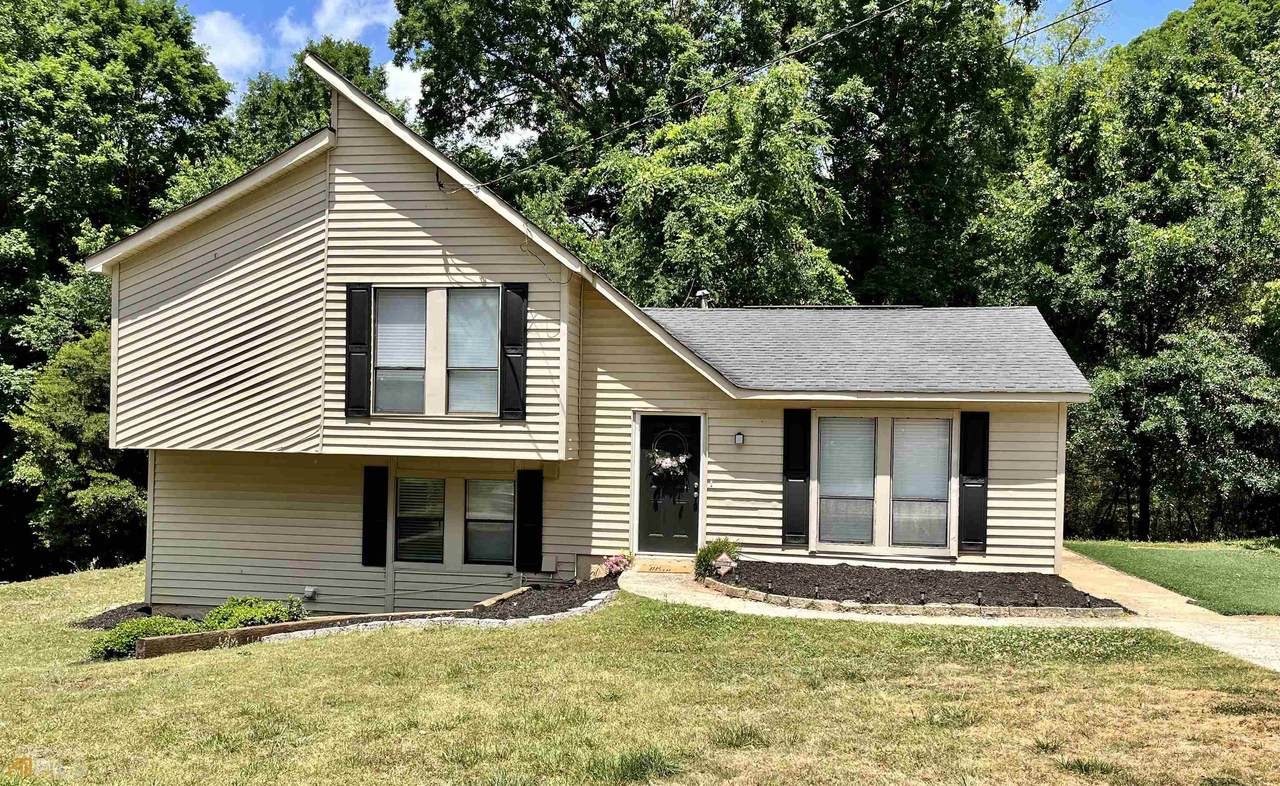 3842 Skidmore Drive - Photo 1