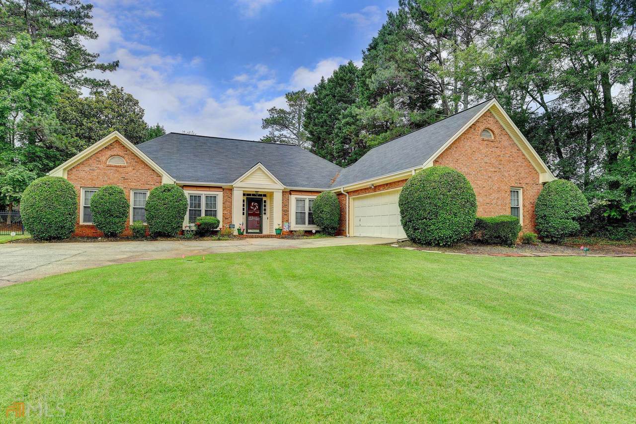 4519 Dartmoor Drive - Photo 1