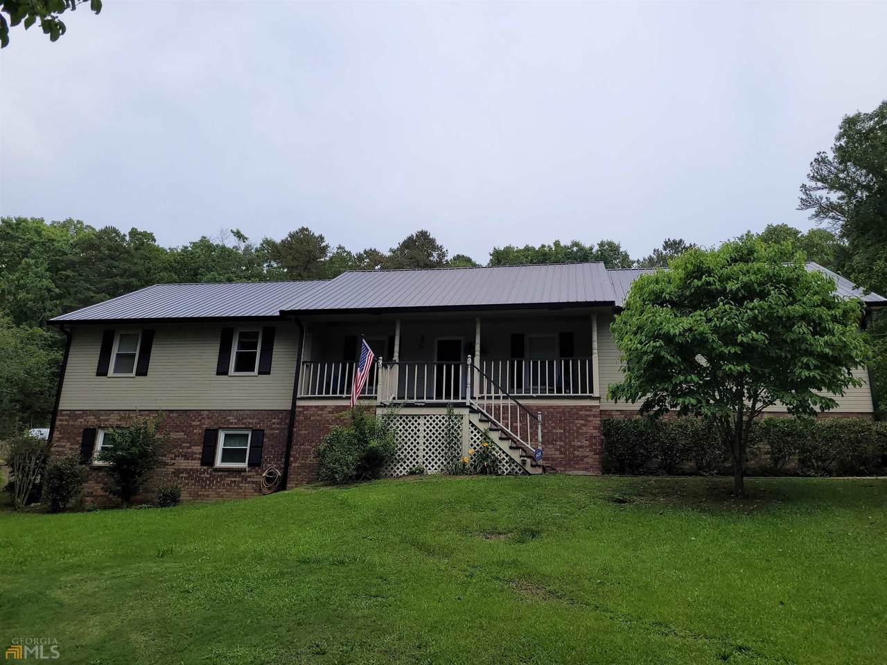 83 Ramblewood Drive - Photo 1
