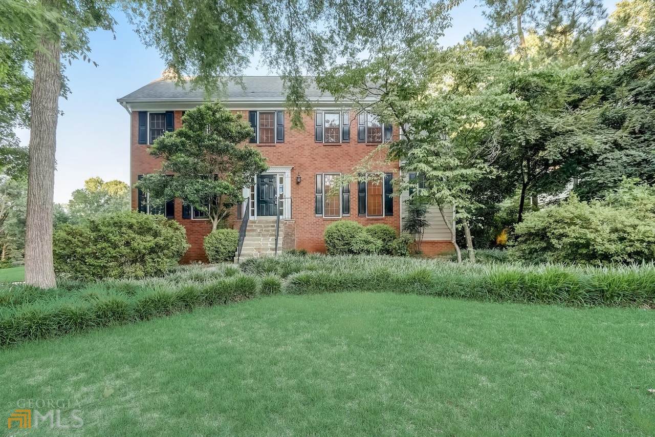 762 Altman - Photo 1