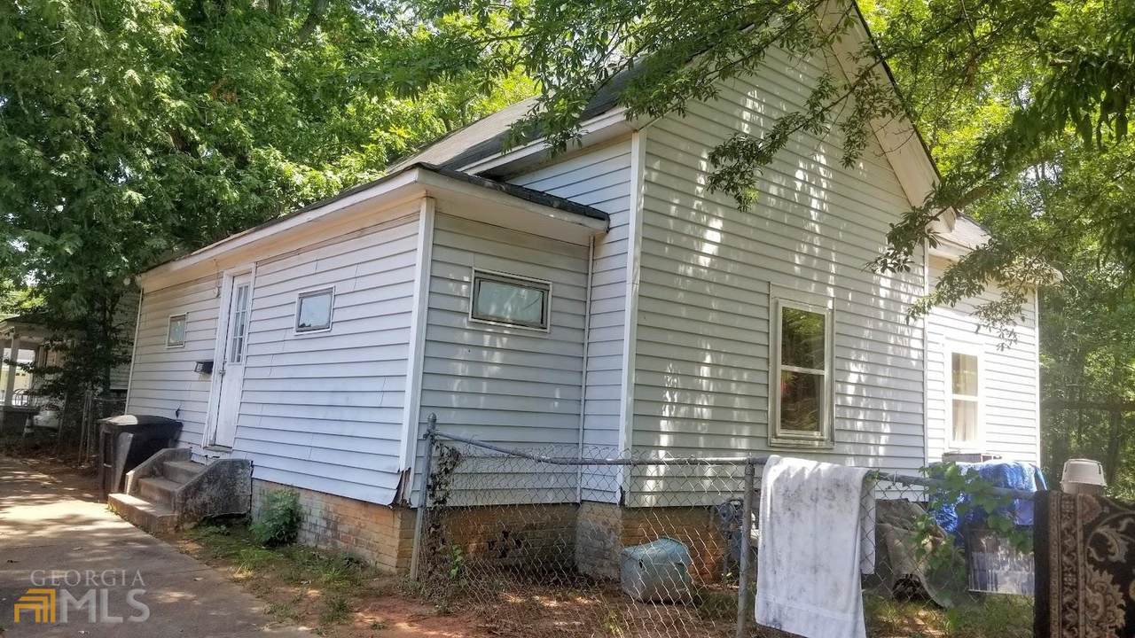 102 H Avenue - Photo 1