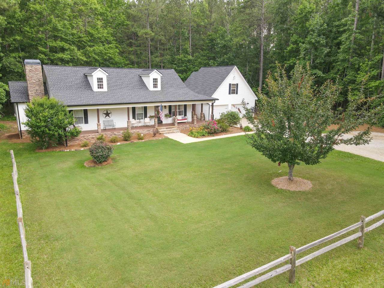 705 Bishop Rd - Photo 1