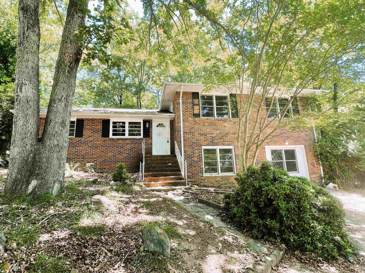 225 Sherwood Drive - Photo 1