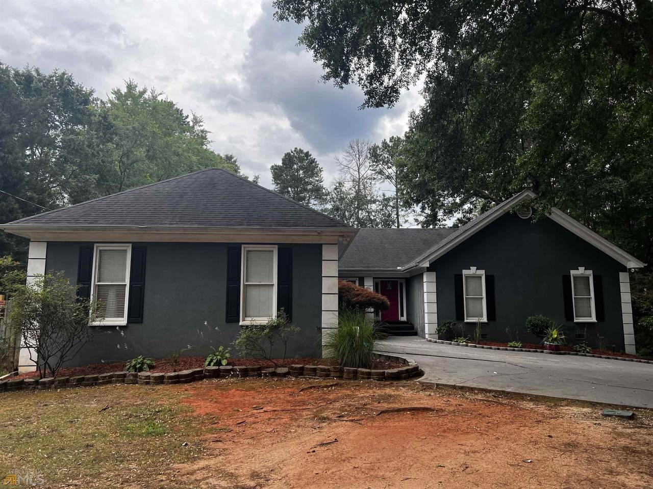 2518 Mcintosh Rd - Photo 1