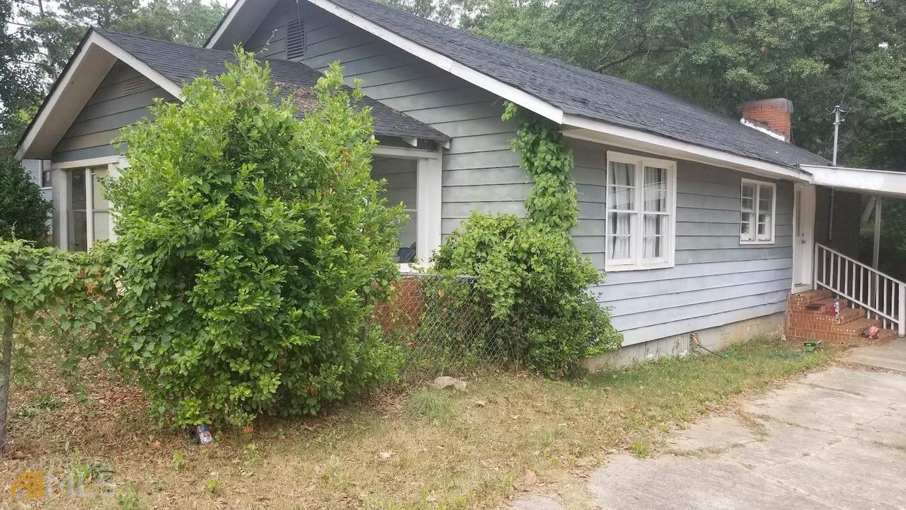 212 Wesley Avenue - Photo 1