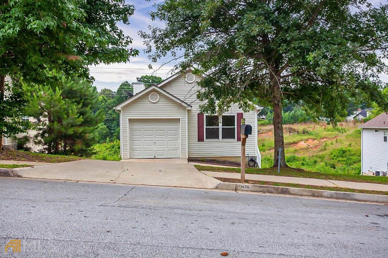 1470 Waterton - Photo 1