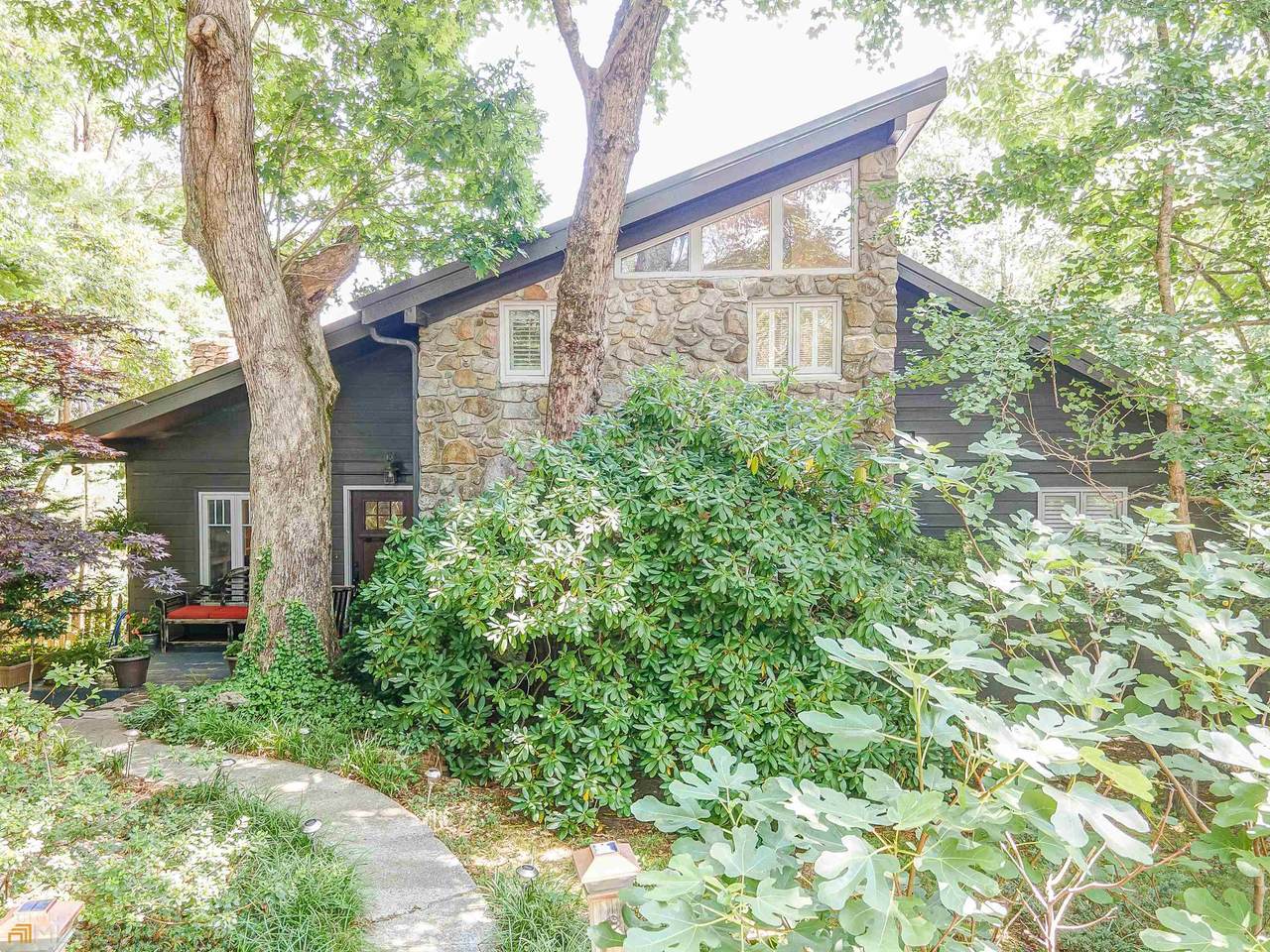 396 Apache Trail - Photo 1